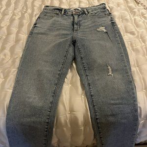 Loft Women's Distressed Jeans Size 2/26